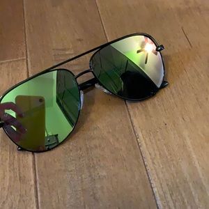 Quay High Key Mini Sunnies